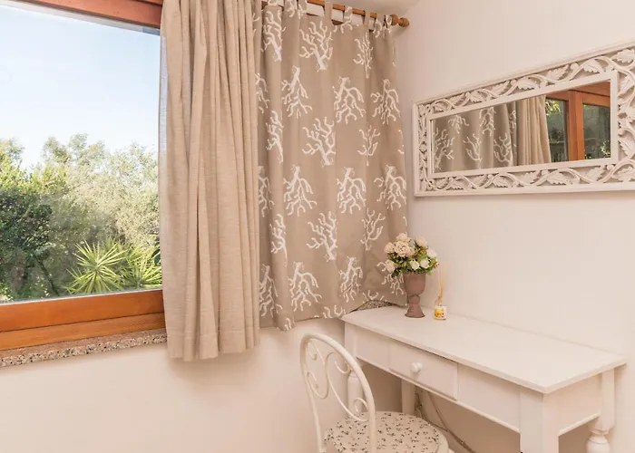 Rosa Sul Mare * أولبيا